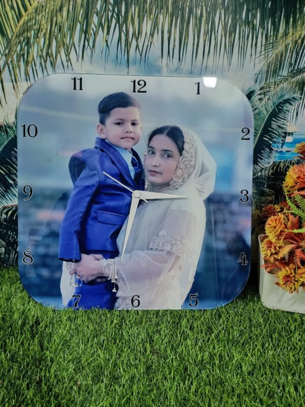 HD ACRYLIC WALL CLOCK